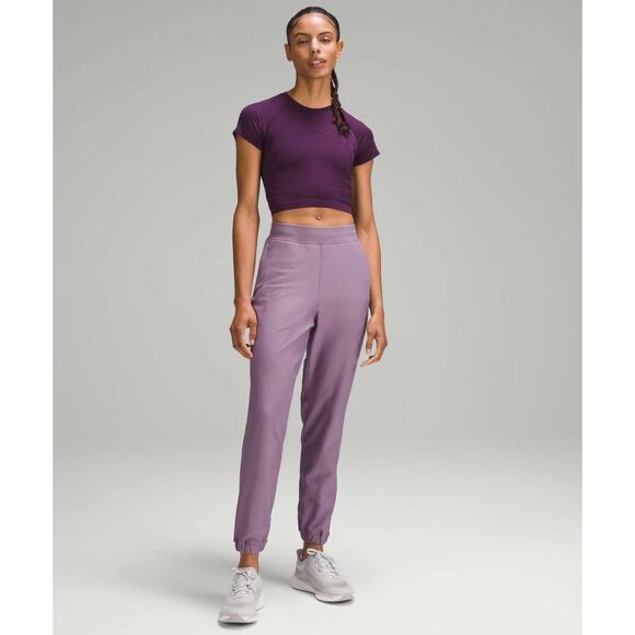 Lululemon Swiftly Tech Cropped Short-Sleeve Shirt 2.0 - 6 - Picture 2 of 5